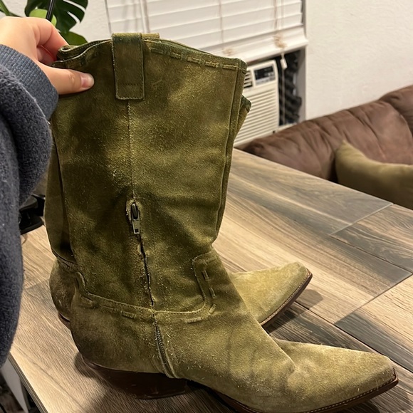 Vintage BCB green suede cowboy boots. - Picture 1 of 5